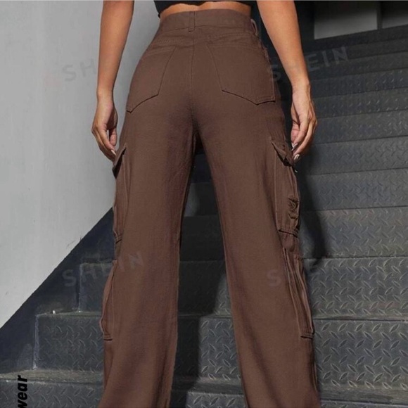 Women's SHEIN brown distressed Cargo Pants - Picture 2 of 8